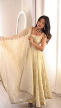 Piya Ivory Suit Set