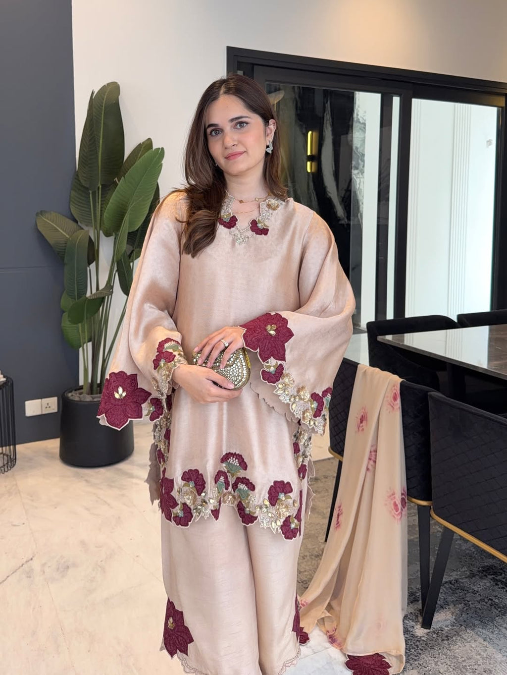 Nooraya Luxe Roman Set