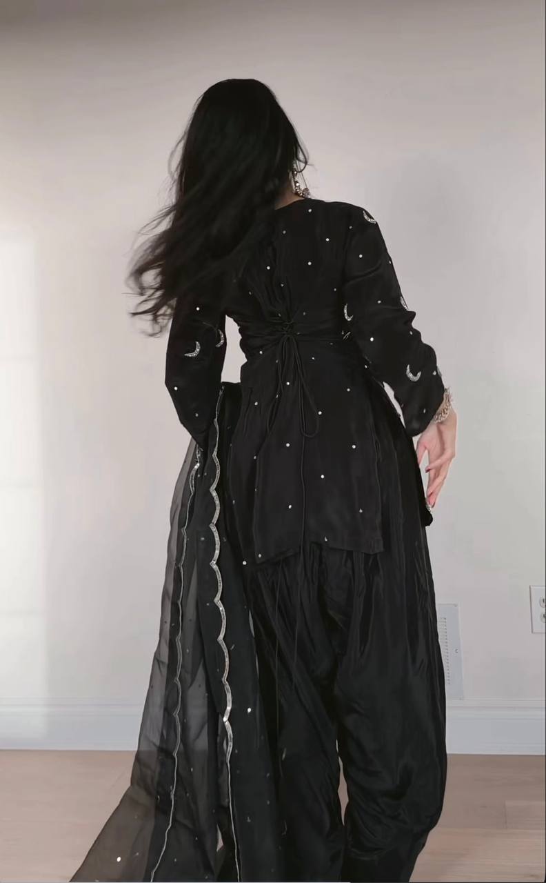 Inaya Zari Crep Farshi Set