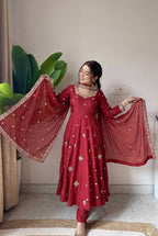 Elira Regal Flow Anarkali