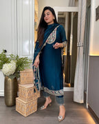 Aarisha Chinon Royale Suit Set